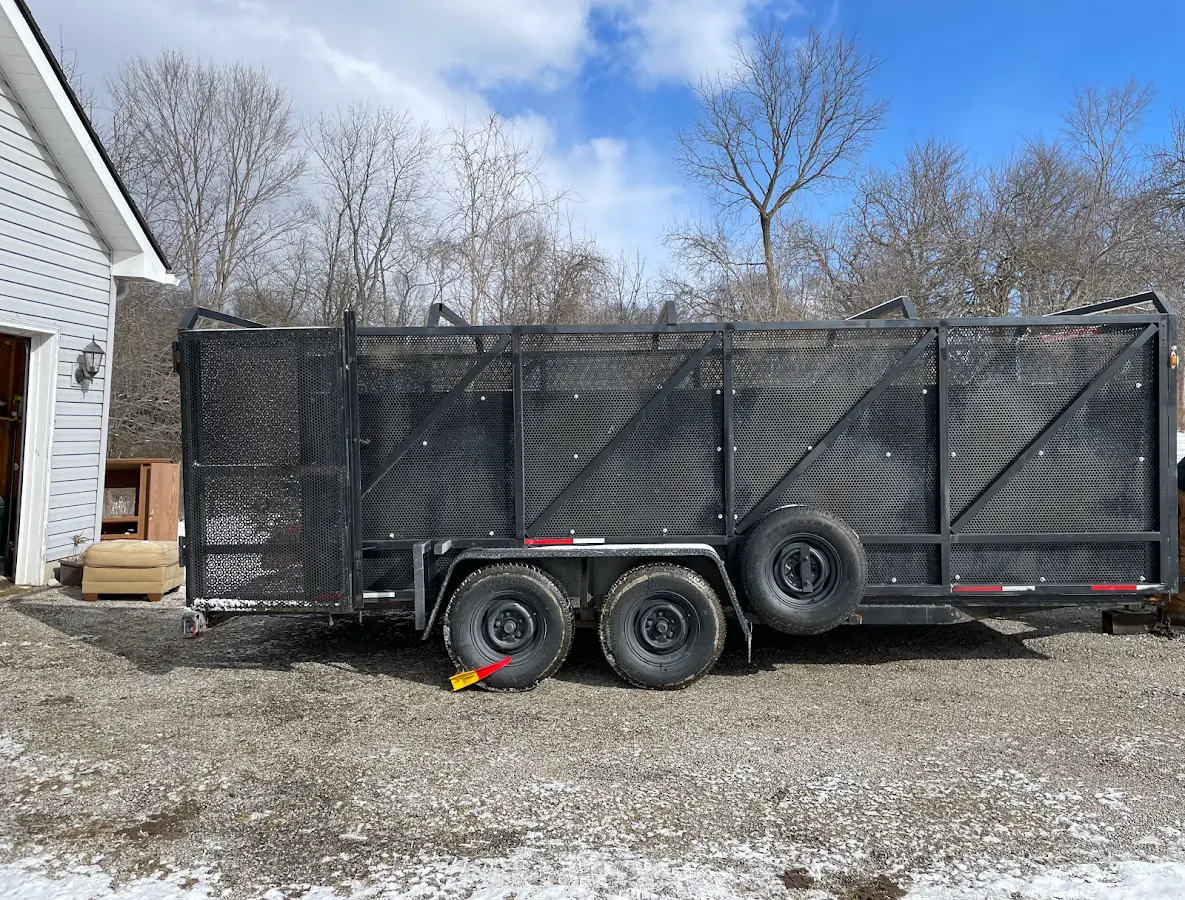 2 Yard Dumpster Rental in Mustang, OK